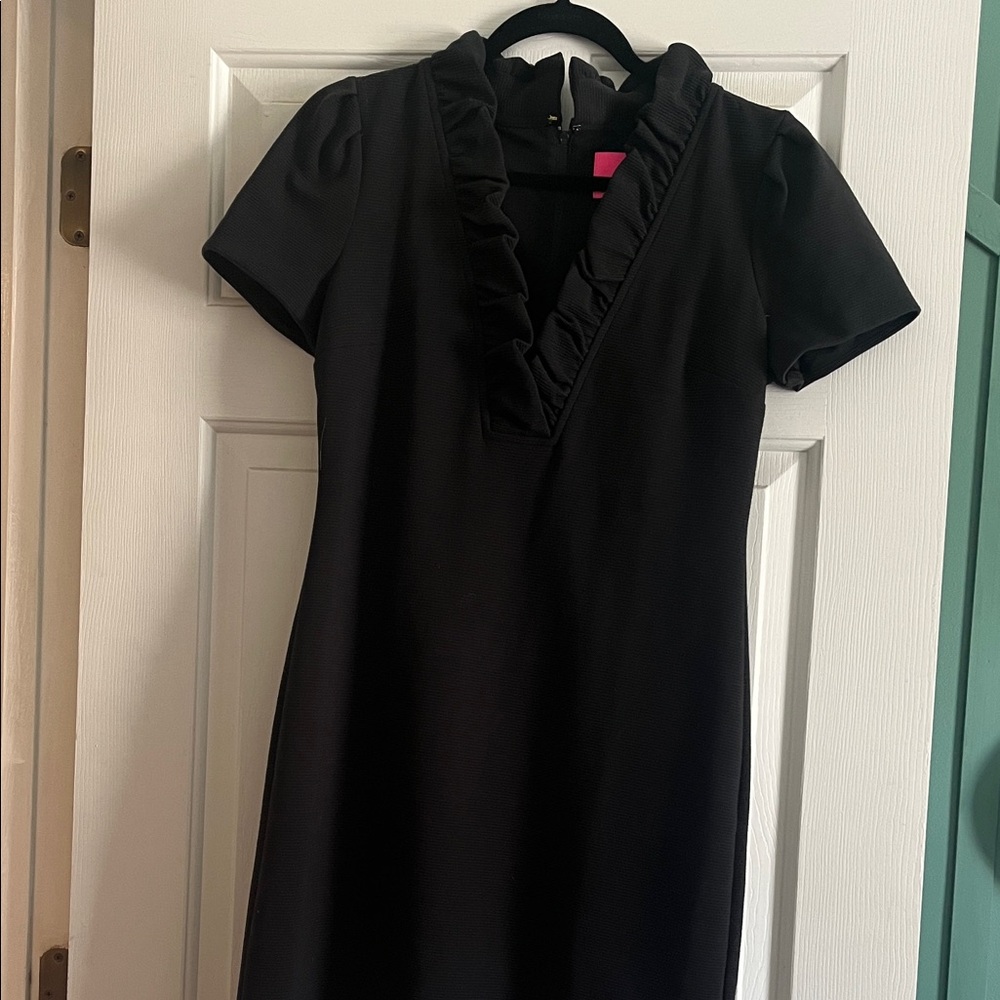 Lilly Pulitzer NWT Short-sleeve Tilsbury shift Small